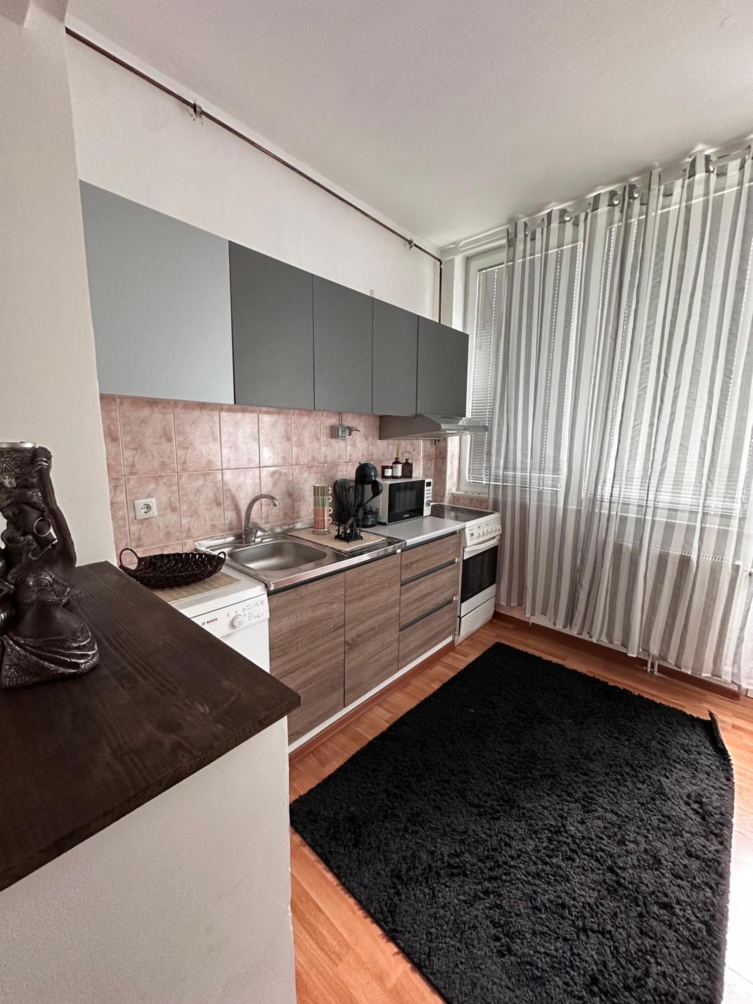 Elma Apartments SJJ Esterno foto